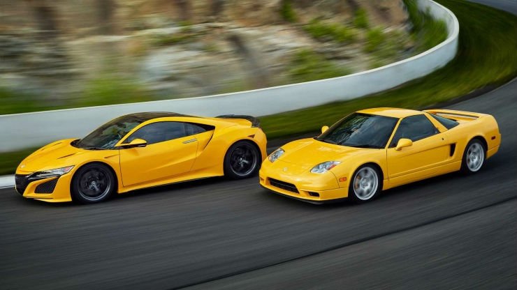 https://autogreeknews.gr/wp-content/uploads/2019/08/honda-nsx-yellow.jpg