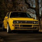 lancia delta giallo