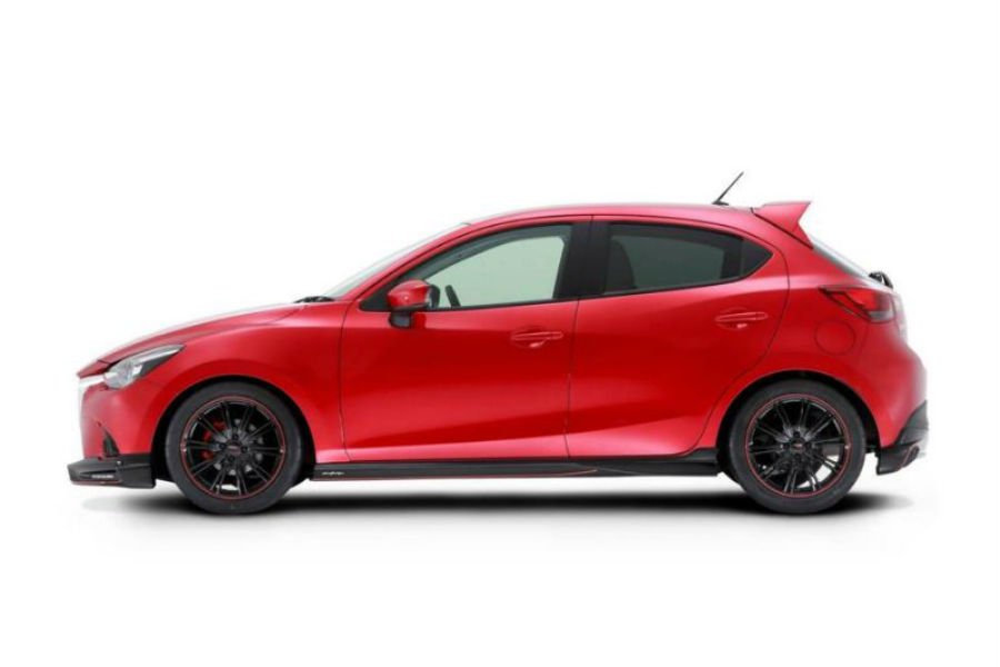 https://autogreeknews.gr/wp-content/uploads/2019/08/mazda-2-veltiwmeno4.jpg