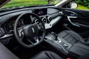 megalo kineziko suv4