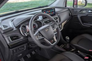 oi kinezoi allazoun7