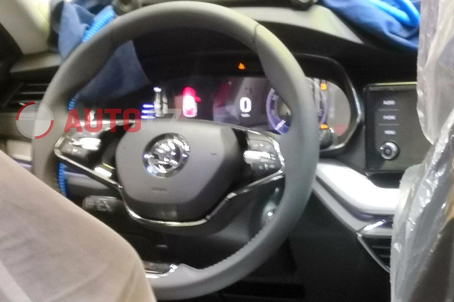 https://autogreeknews.gr/wp-content/uploads/2019/08/skoda-octavia-interior-spy.jpg