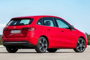 yvridiki mercedes a-class8