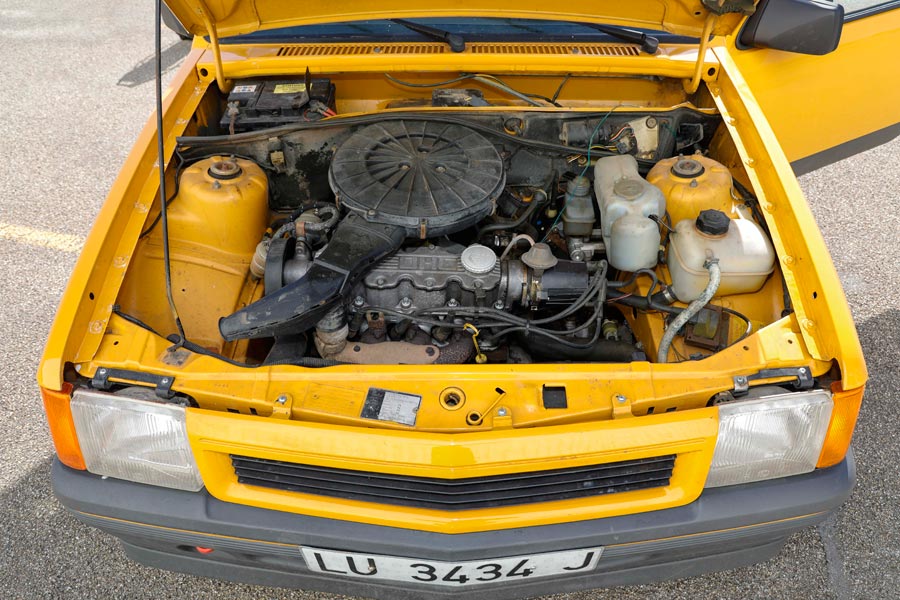 https://autogreeknews.gr/wp-content/uploads/2019/09/1987-Opel-Corsa-GT-Engine-508486.jpg