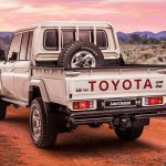 Africa_Land-_Cruiser_2