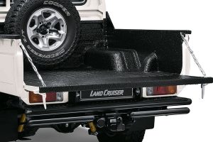 Africa_Land-_Cruiser_3