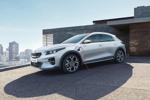 Kia_Hybrids_Xceed_Sportswagon_3
