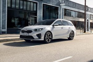Kia_Hybrids_Xceed_Sportswagon_9