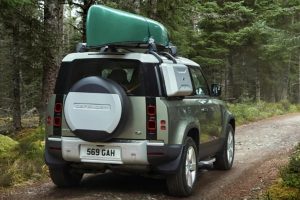 Land_Rover_Fake_Pillar_5