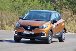 Renault Captur 1.3 TCe 130 (2)