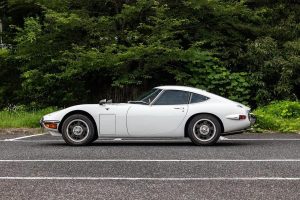 Toyota-2000GT-(3)