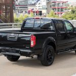 nissan navara midnight edition2