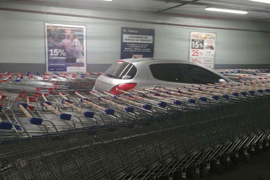 https://autogreeknews.gr/wp-content/uploads/2019/09/parkarisma-supermarket2.jpg