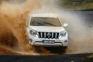 toyota land cruiser pwliseis