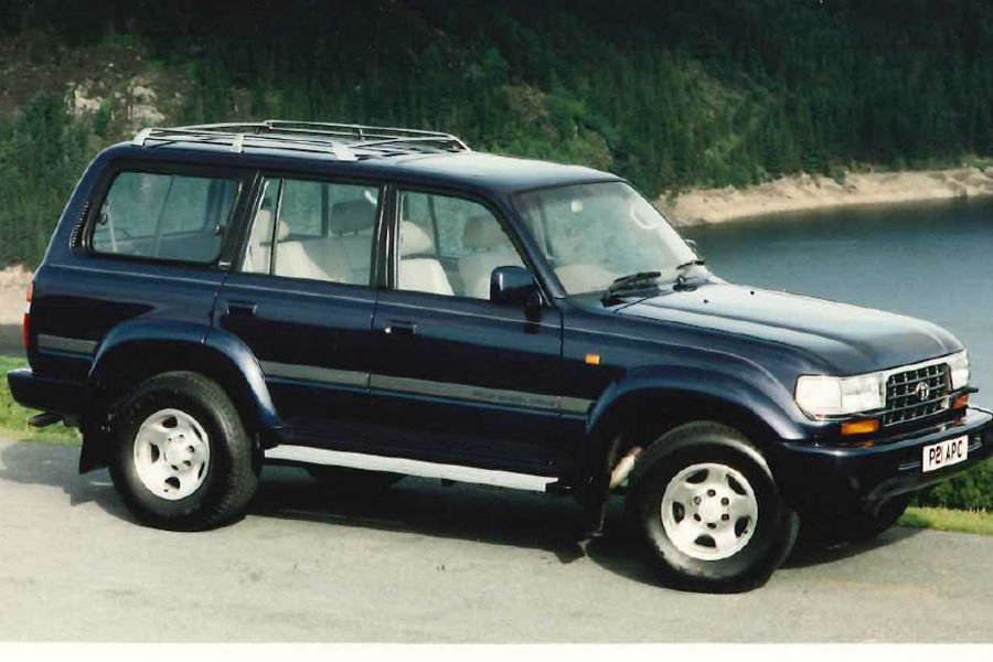https://autogreeknews.gr/wp-content/uploads/2019/09/toyota-land-cruiser-pwliseis7.jpg