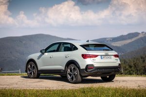 Audi-Q3-Sportback-(5)