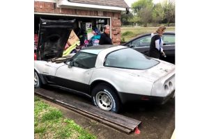 Corvette_C3_Restoration_1