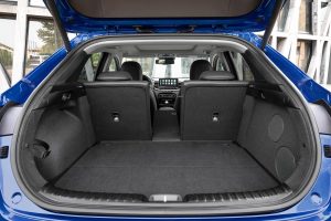 Kia-XCeed-interior-(2)