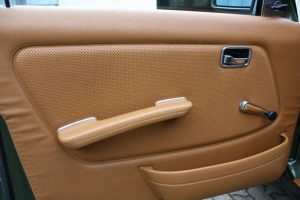 Mercedes 200 W123 (4)