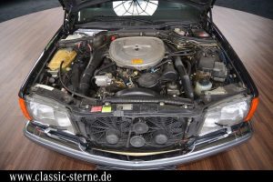 Mercedes 560 SE (5)