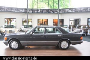 Mercedes 560 SE (8)