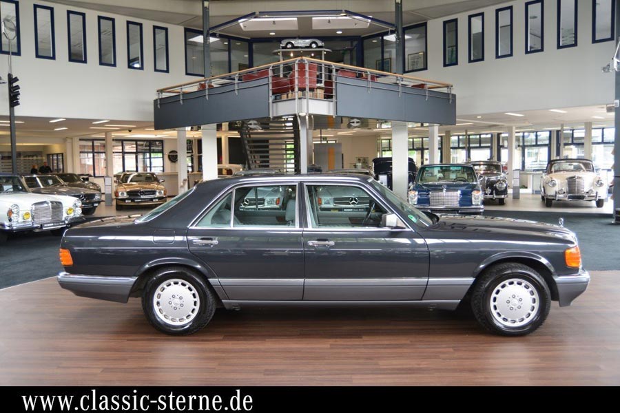 https://autogreeknews.gr/wp-content/uploads/2019/10/Mercedes-560-SE-9.jpg