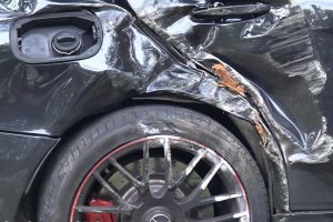 Mercedes-Crash_3