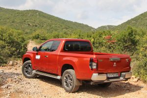 Mitsubishi L200 (5)