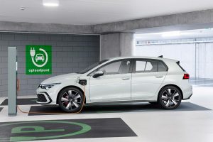 NEO-VOLKSWAGEN-GOLF-2019-(21)