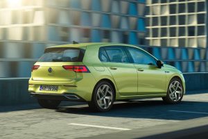 NEO-VOLKSWAGEN-GOLF-2019-(4)