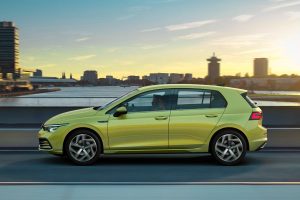 NEO-VOLKSWAGEN-GOLF-2019-(7)