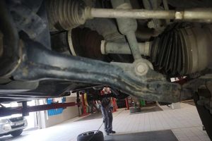 Toyota-Hilux-rust-(4)