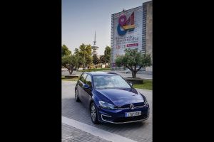VOLKSWAGEN-E-GOLF—84η-ΔΕΘ