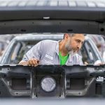 VW-Golf-8-production-(1)