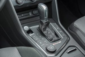 VW-Tiguan-R-Line-(2)