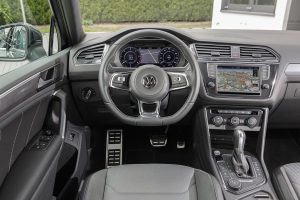 VW-Tiguan-R-Line-(3)