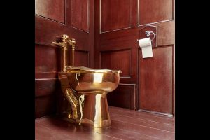 golden-toilet