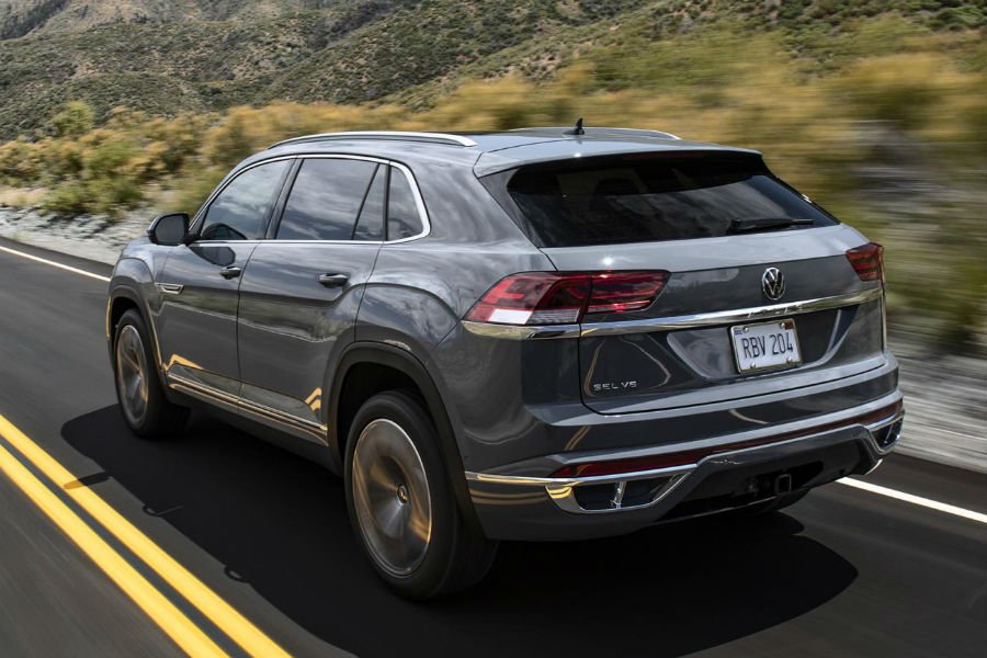 https://autogreeknews.gr/wp-content/uploads/2019/10/vw-atlas-cross-sport2.jpg