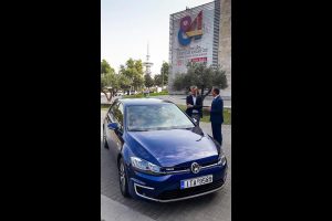 ΠΑΡΑΧΩΡΗΣΗ-VOLKSWAGEN-E-GOLF-ΣΤΟ-ΔΗΜΑΡΧΟ-ΘΕΣΣΑΛΟΝΙΚΗΣ