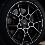Aston-Martin-DBX_10