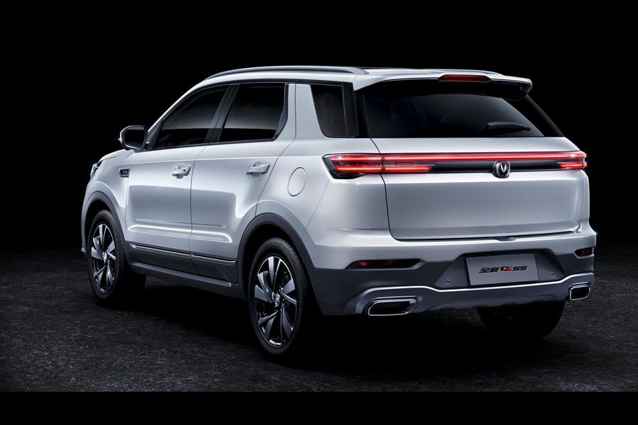 https://autogreeknews.gr/wp-content/uploads/2019/11/Changan-CS55-Plus-8.jpg