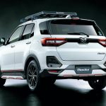 Daihatsu-Rocky-2019-(4)