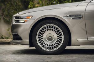 Genesis-G90-2019-(4)