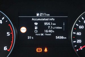 Kia Sportage 1.6D 48V limni Plastira (12)