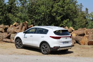 Kia Sportage 1.6D 48V limni Plastira (2)