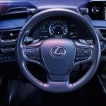 Lexus_UX_300e5