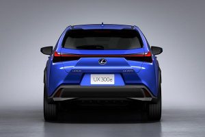 Lexus_UX_300e7