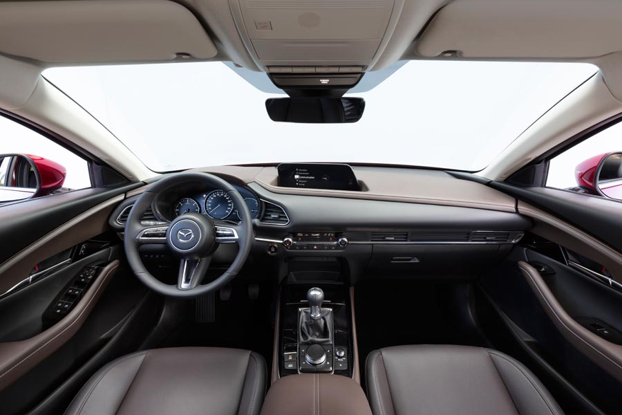 https://autogreeknews.gr/wp-content/uploads/2019/11/Mazda_CX-30_Girona2019_Interior_04.jpg