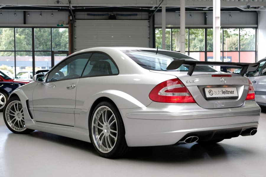 https://autogreeknews.gr/wp-content/uploads/2019/11/Mercedes-CLK-DTM-AMG-Coupe-W209-3.jpg