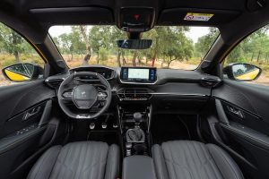 PEUGEOT_208_2019-(2)